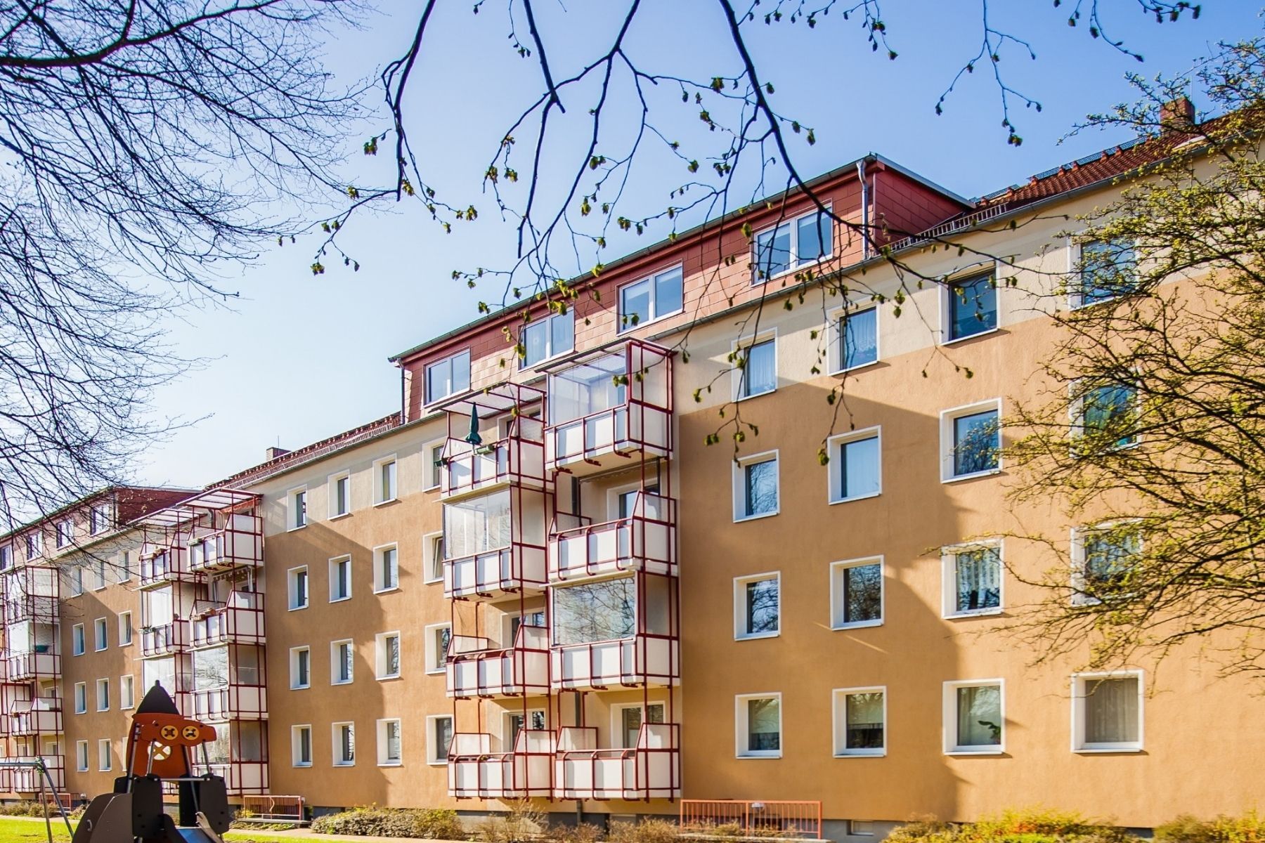 Haus mit Balkon