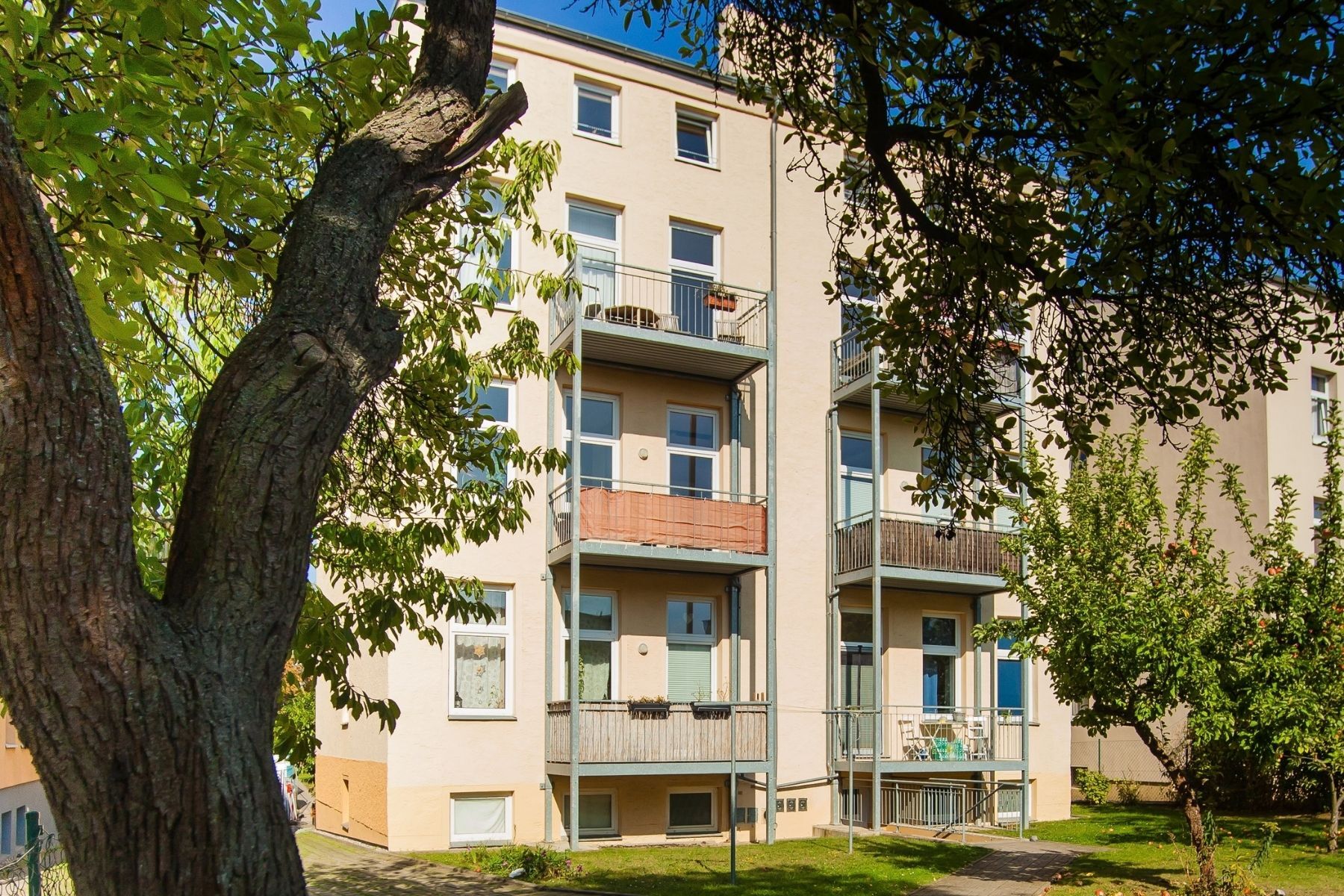 Haus mit Balkon
