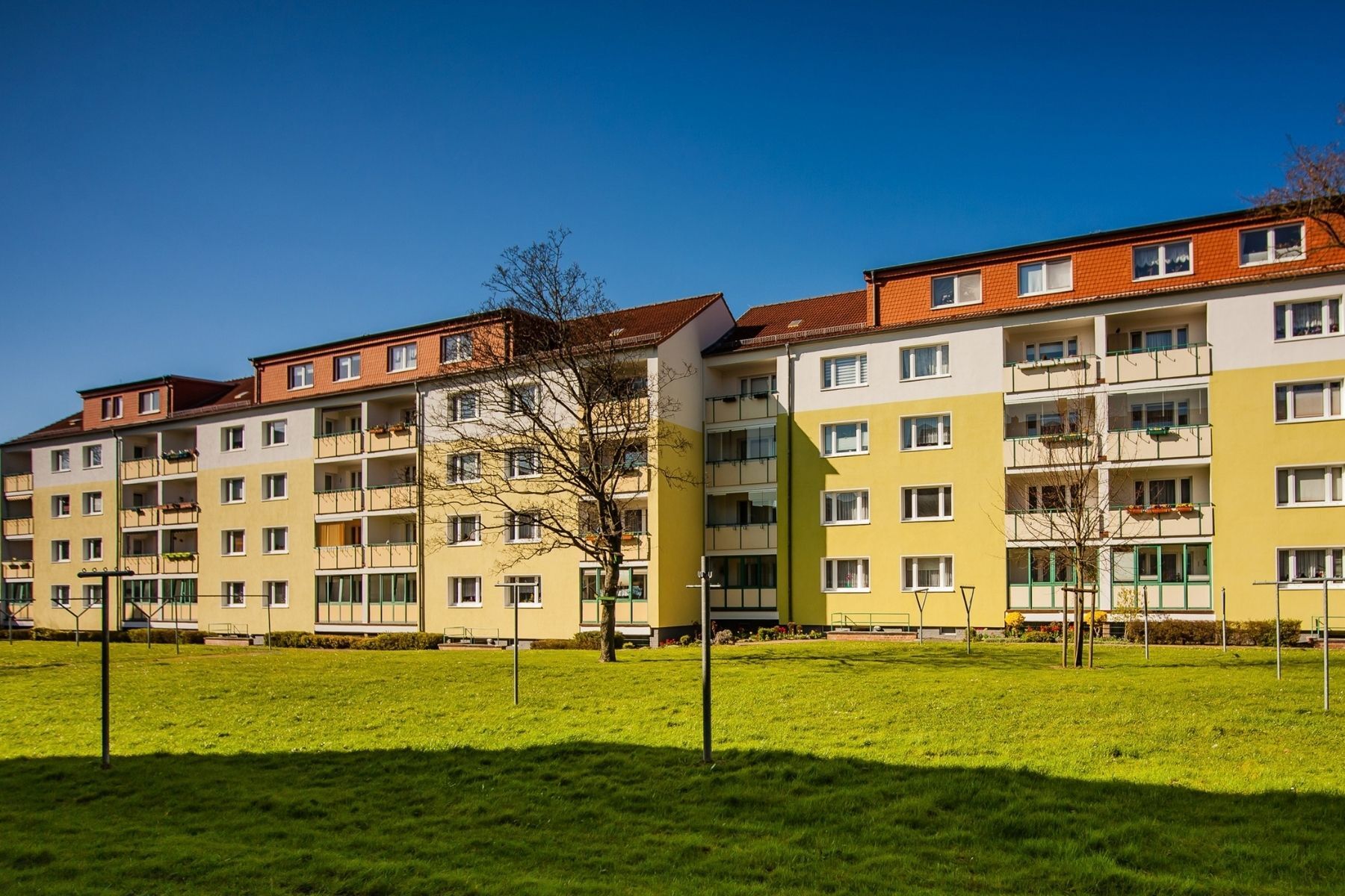 Haus mit Balkon