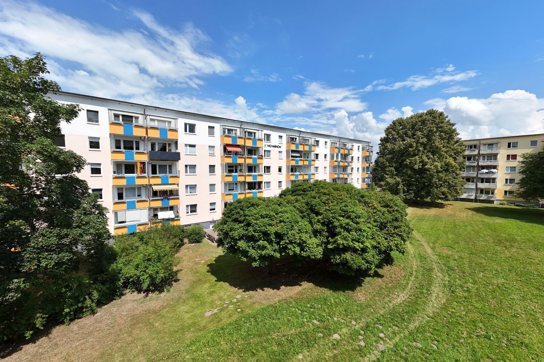 Haus mit Balkon