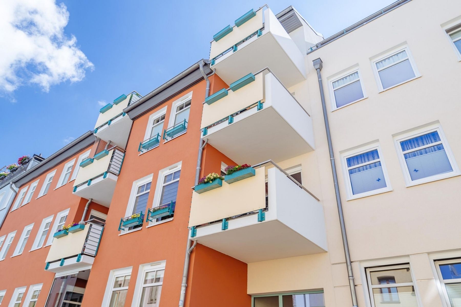 Haus mit Balkon